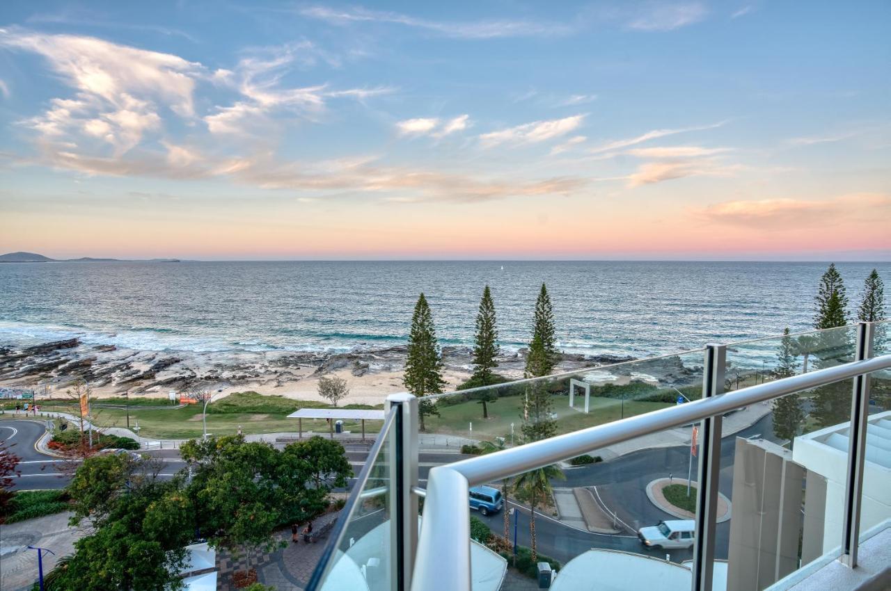 Oceans Mooloolaba Hotel Exterior photo